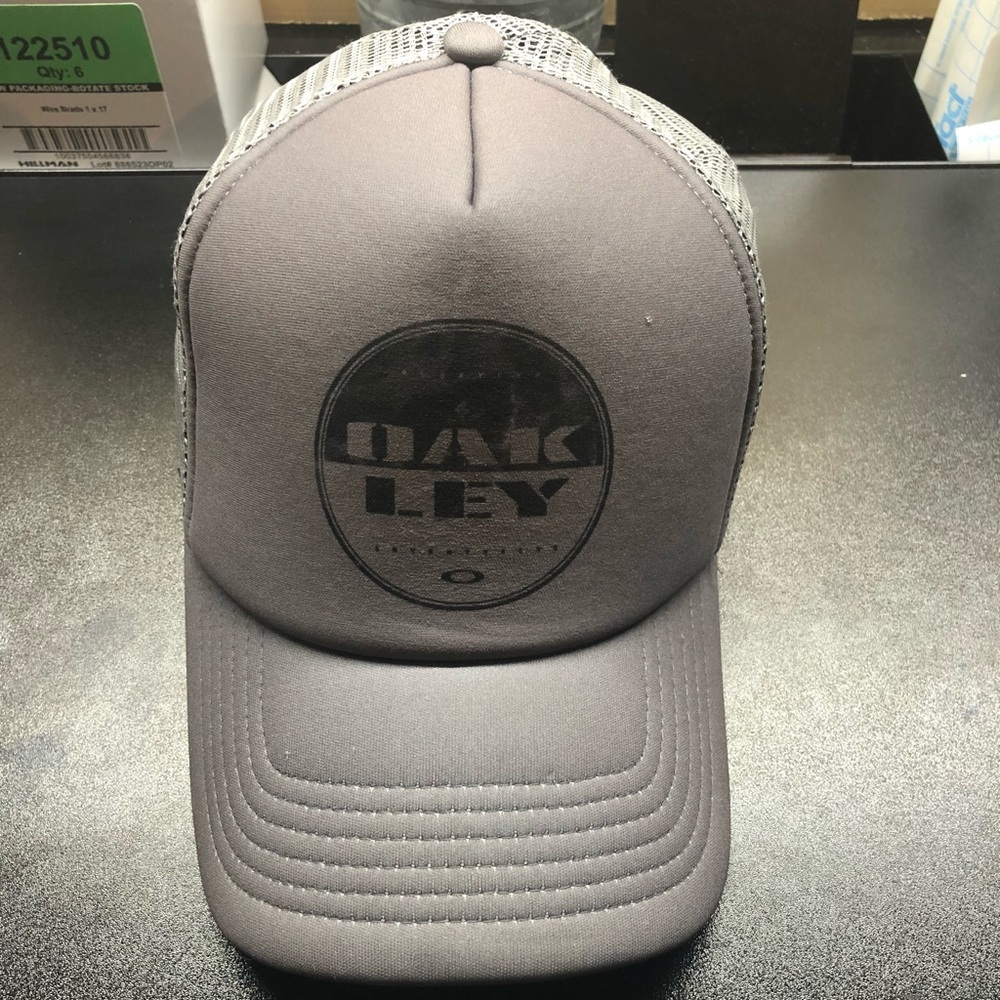 Grey Oakley Trucker Hat